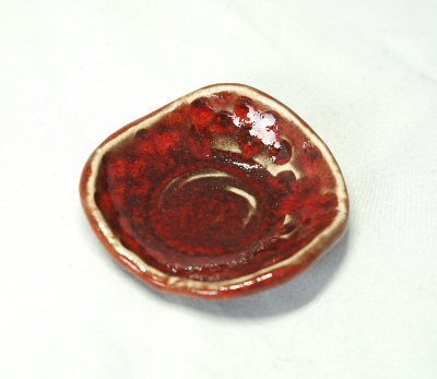 Aka raku mamezara art piece small - Détail céramique - Daijobu Pottery