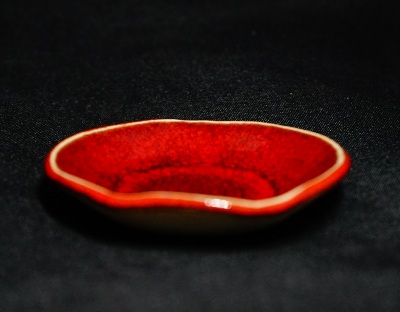 Aka raku mamezara art piece - Détail céramique - Daijobu Pottery