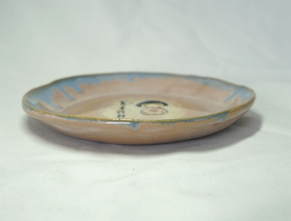 Daijobu Plate - Détail céramique - Daijobu Pottery
